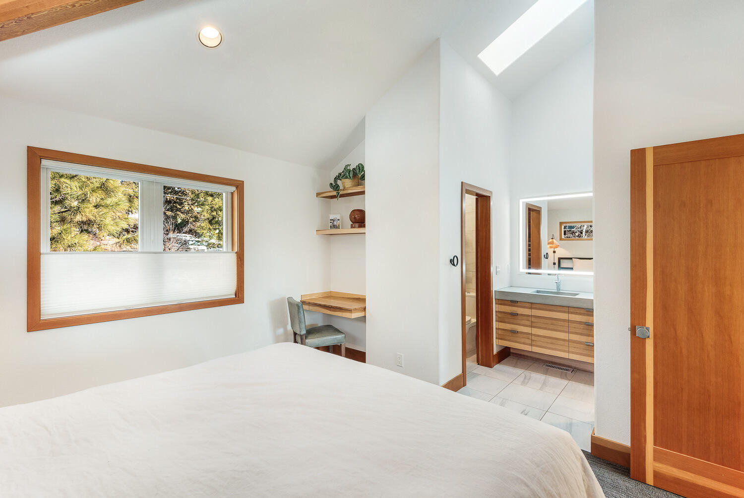 Kenwood Gardens - Residential