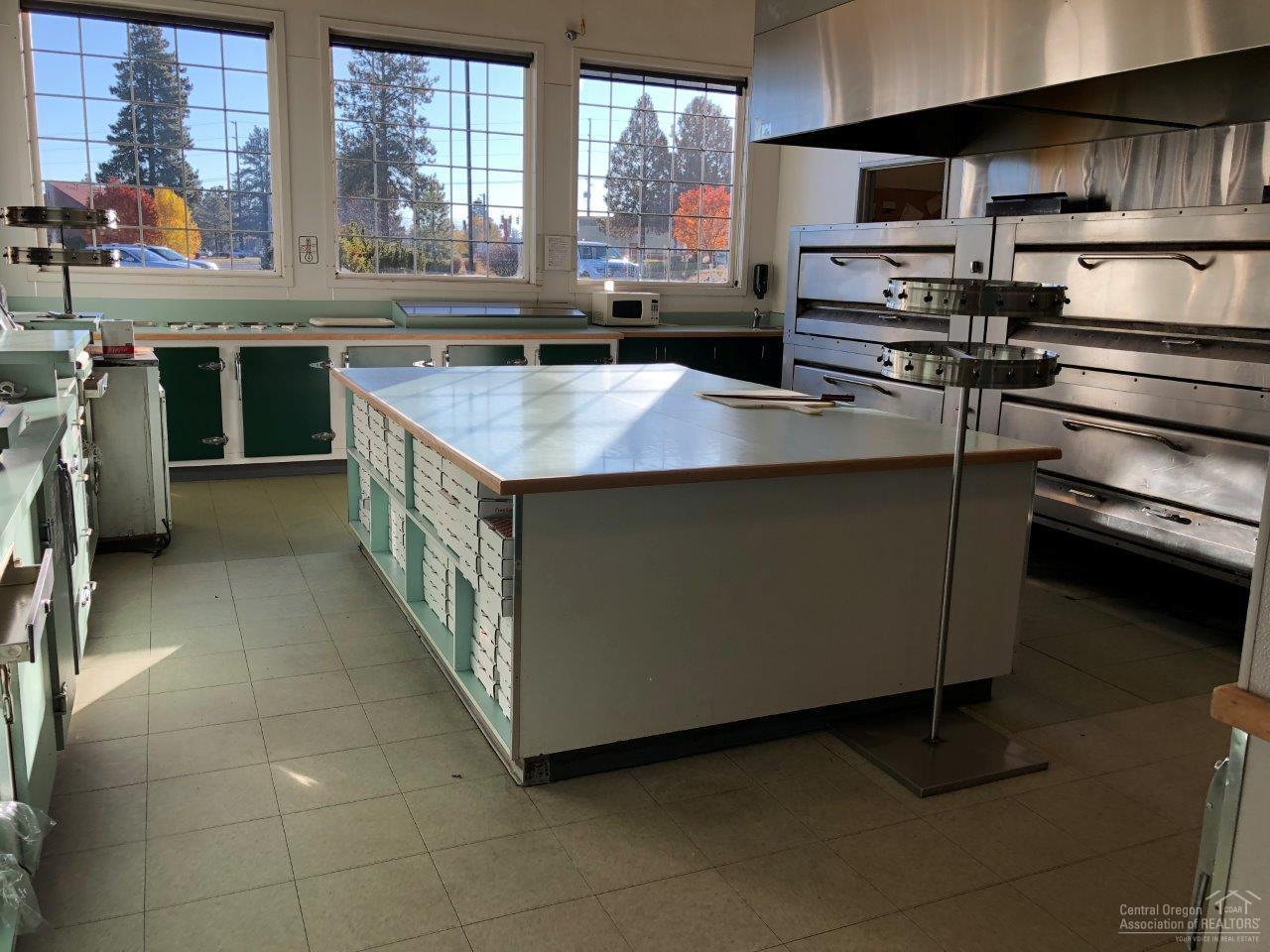 CLAB - Commercial Sale