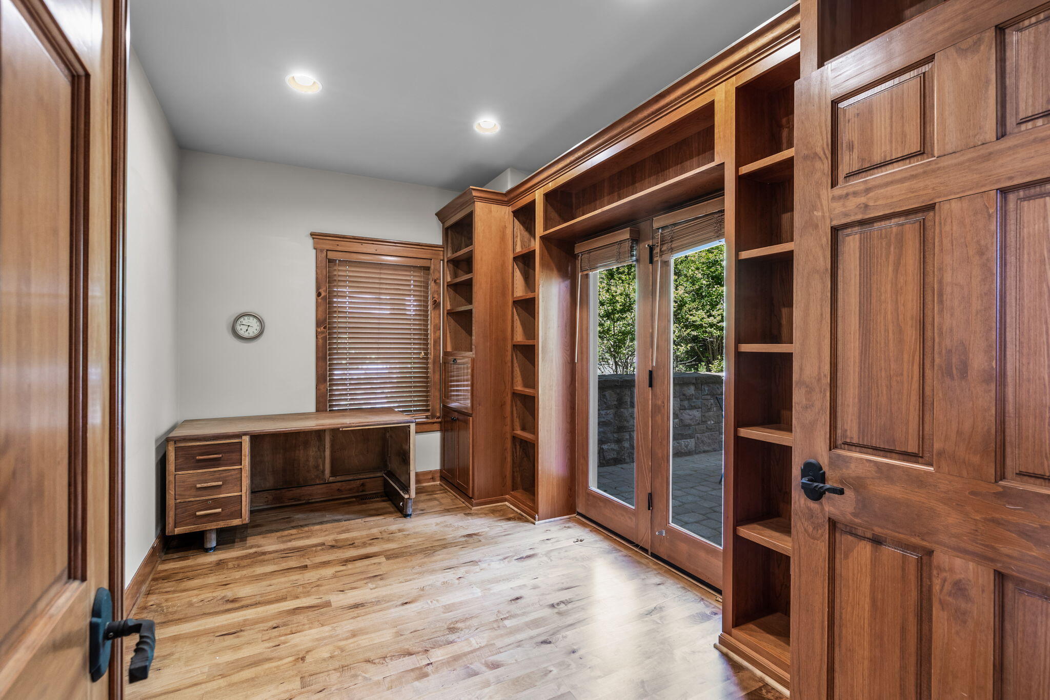 Broken Top - Residential