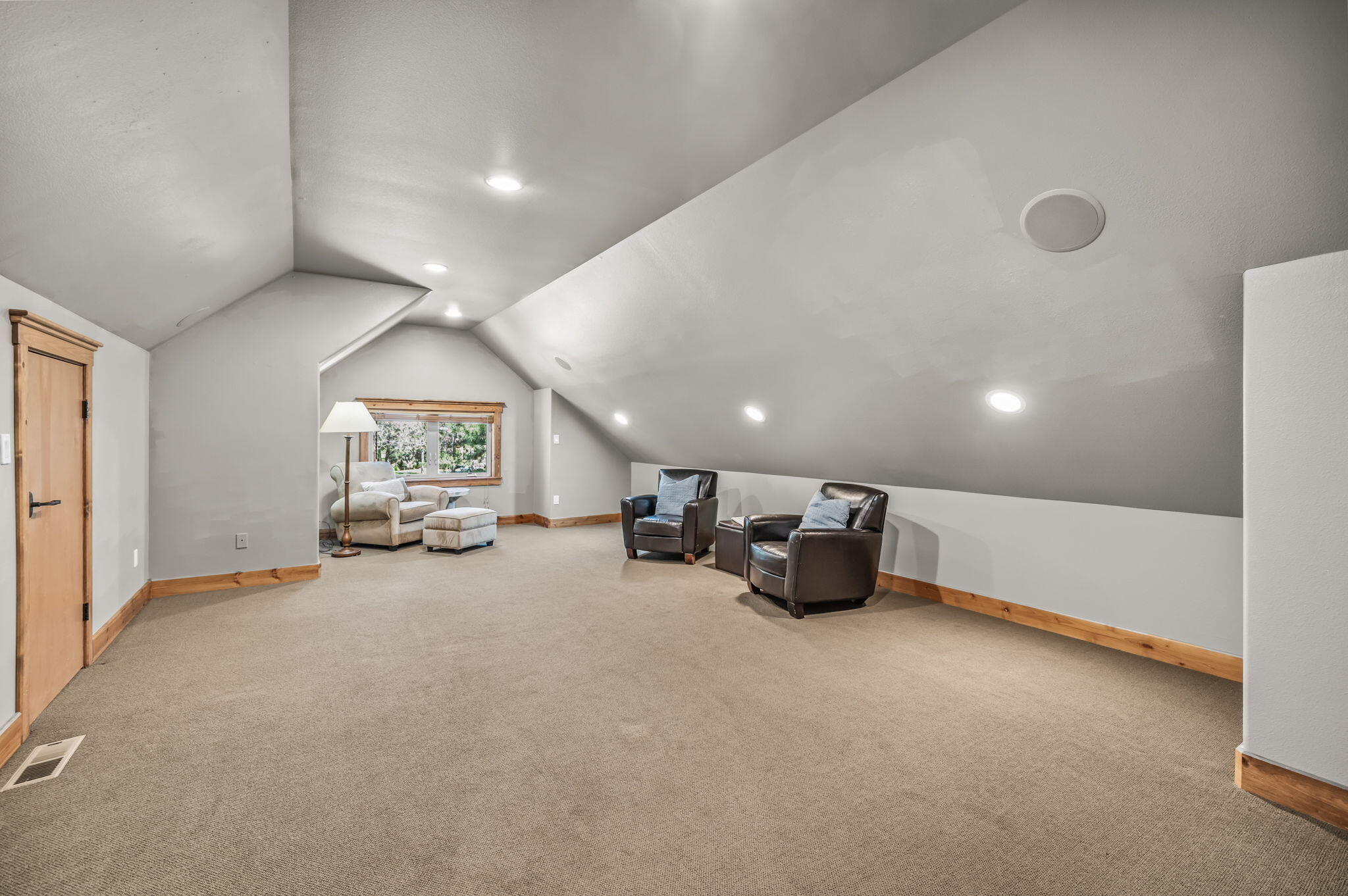 Broken Top - Residential