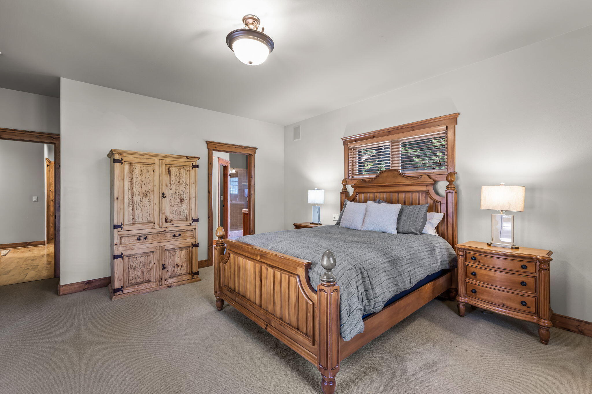 Broken Top - Residential