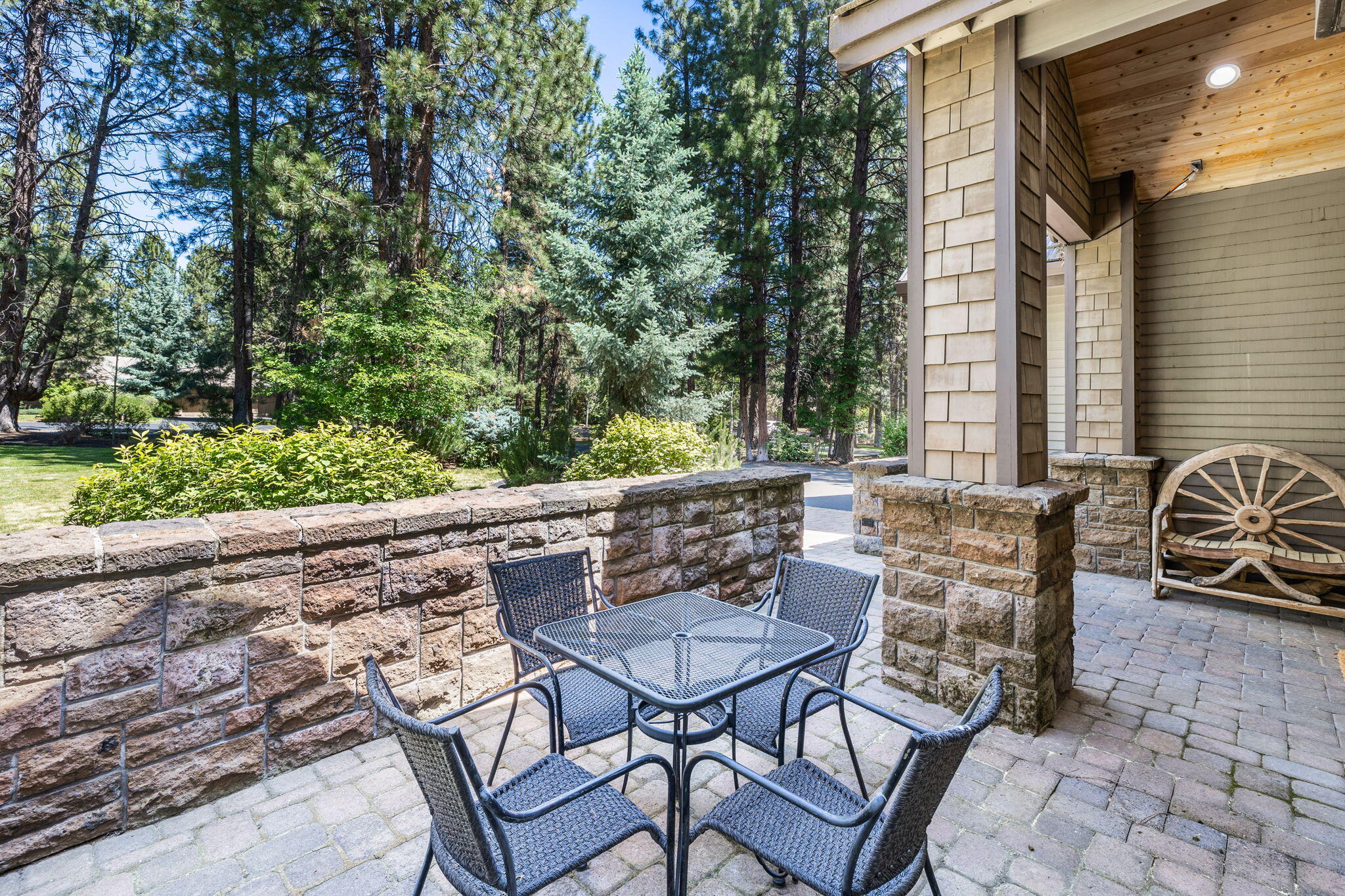 Broken Top - Residential