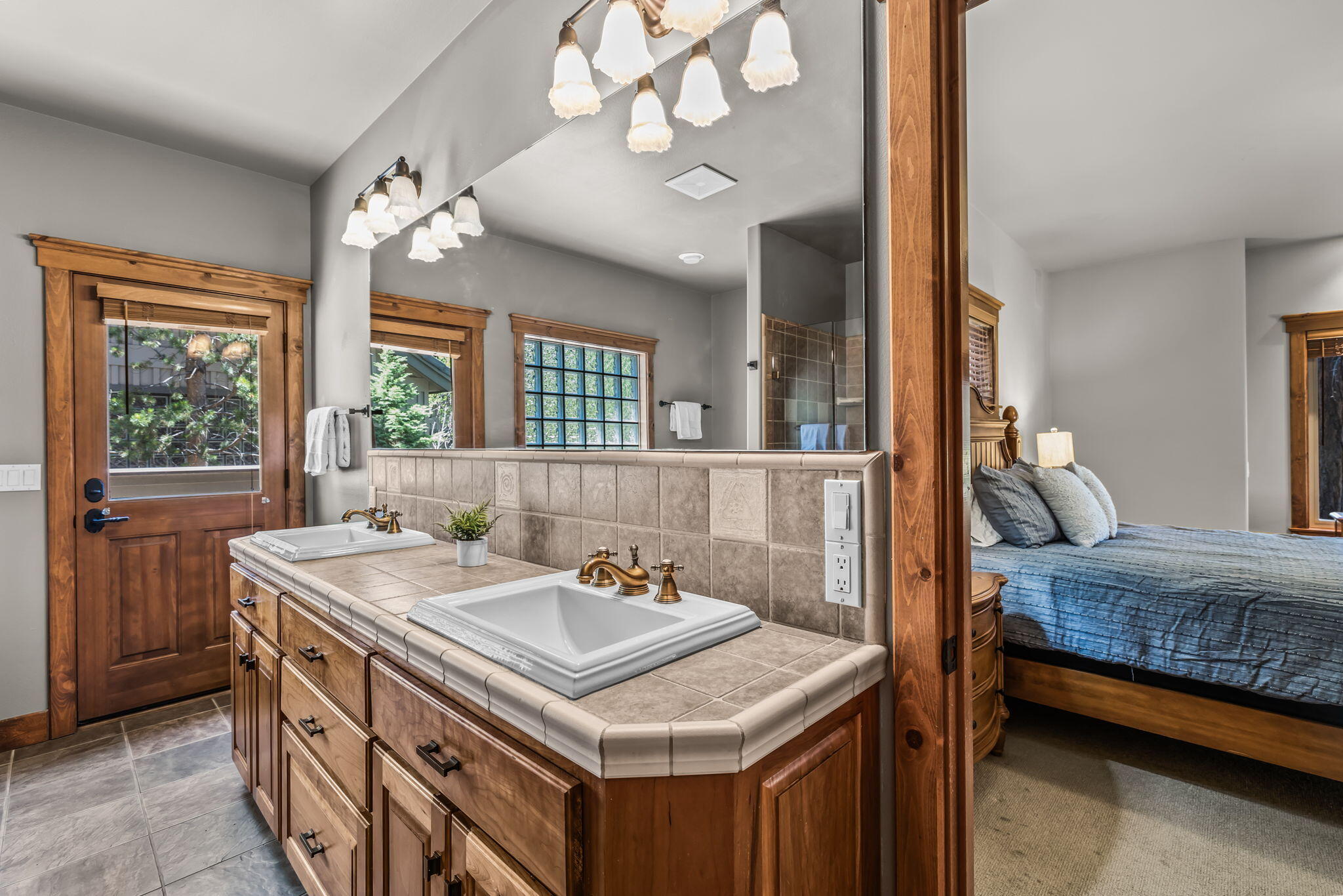 Broken Top - Residential