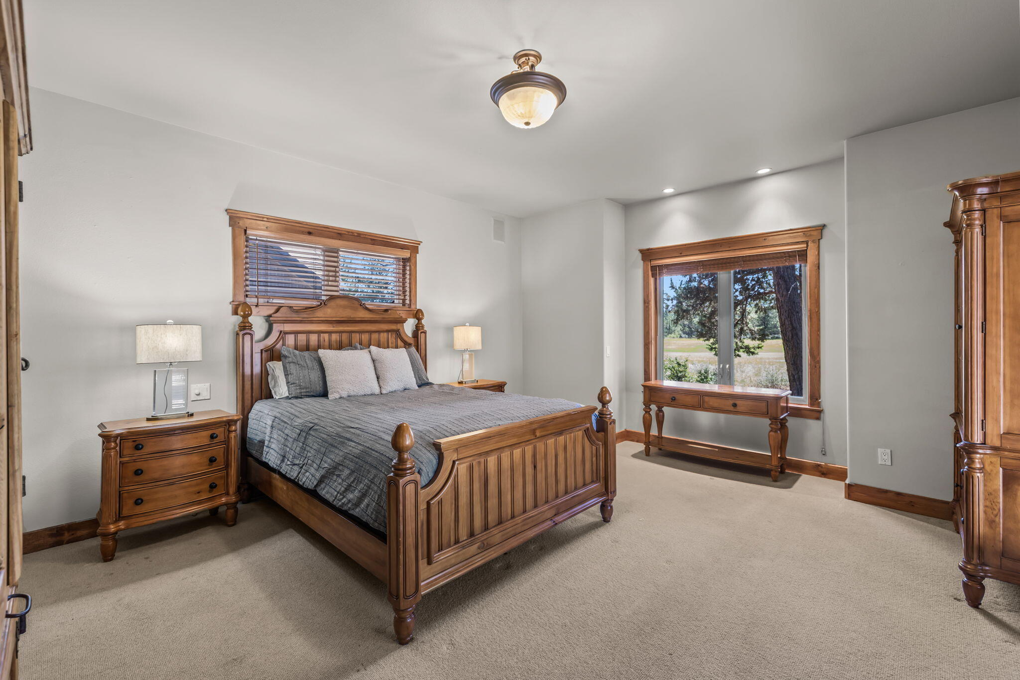 Broken Top - Residential