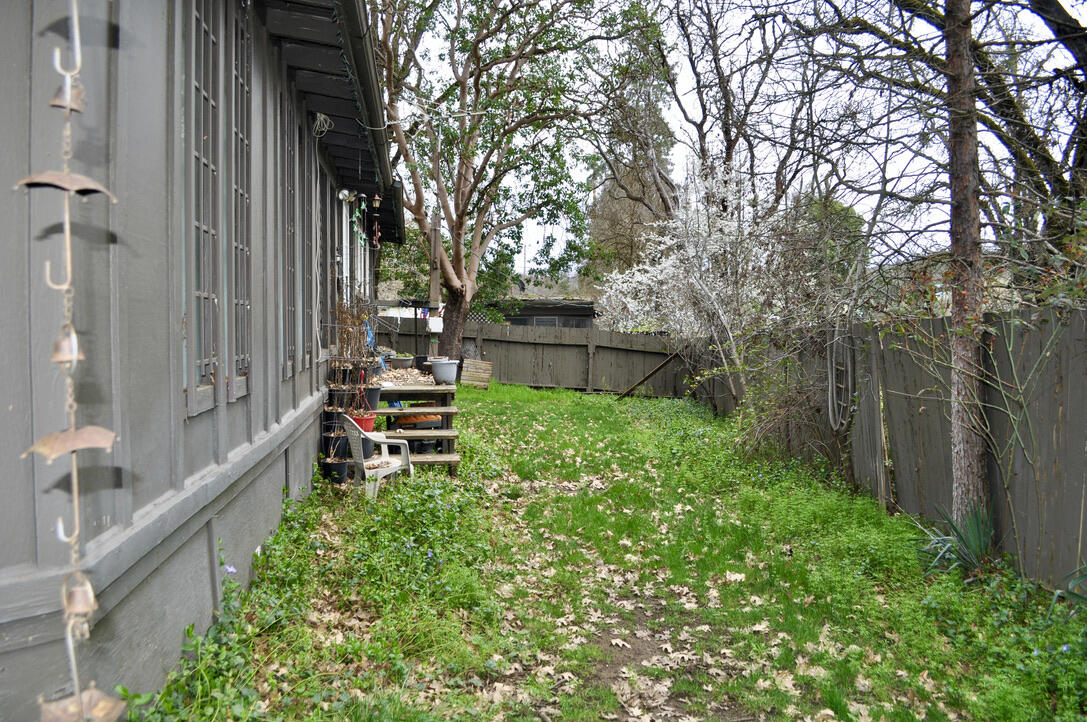 10585 Blackwell Road