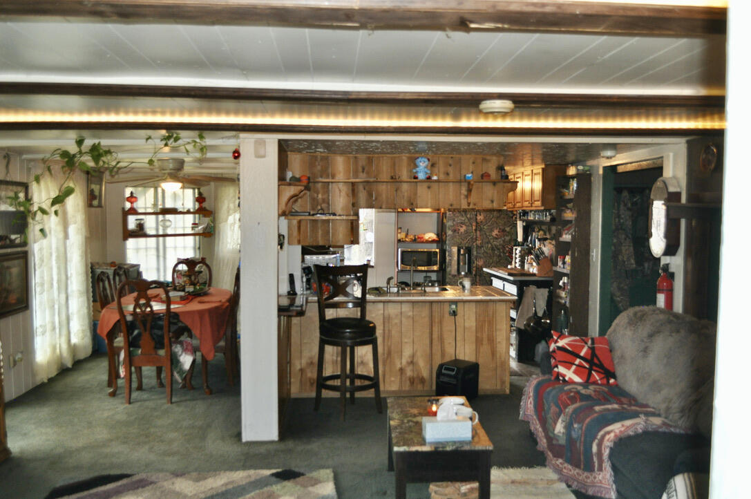 10585 Blackwell Road
