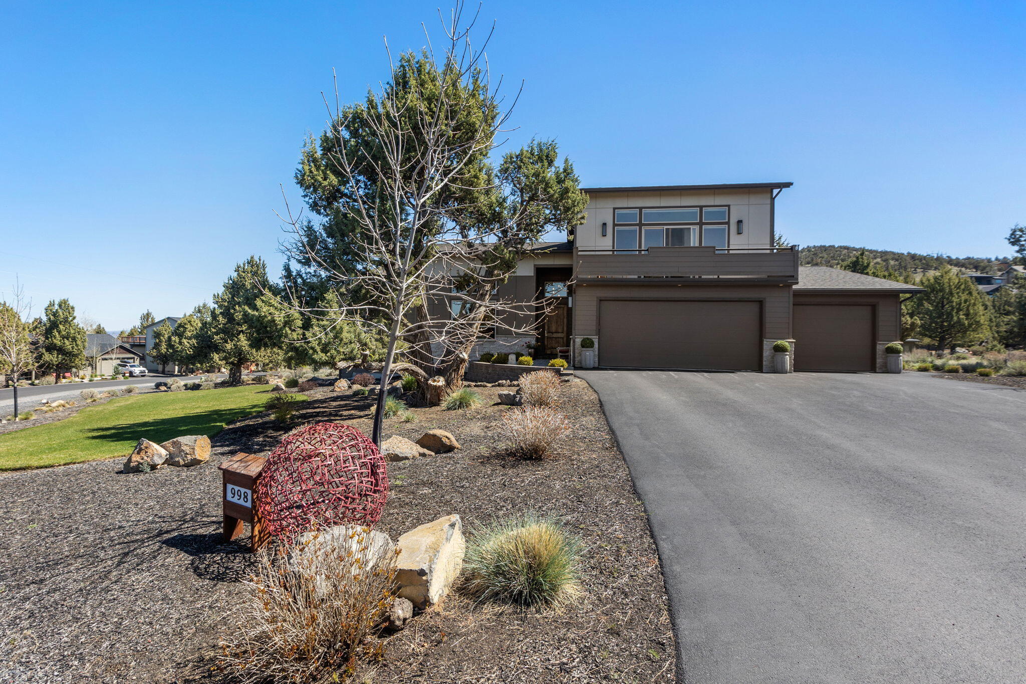 Eagle Crest - Residential