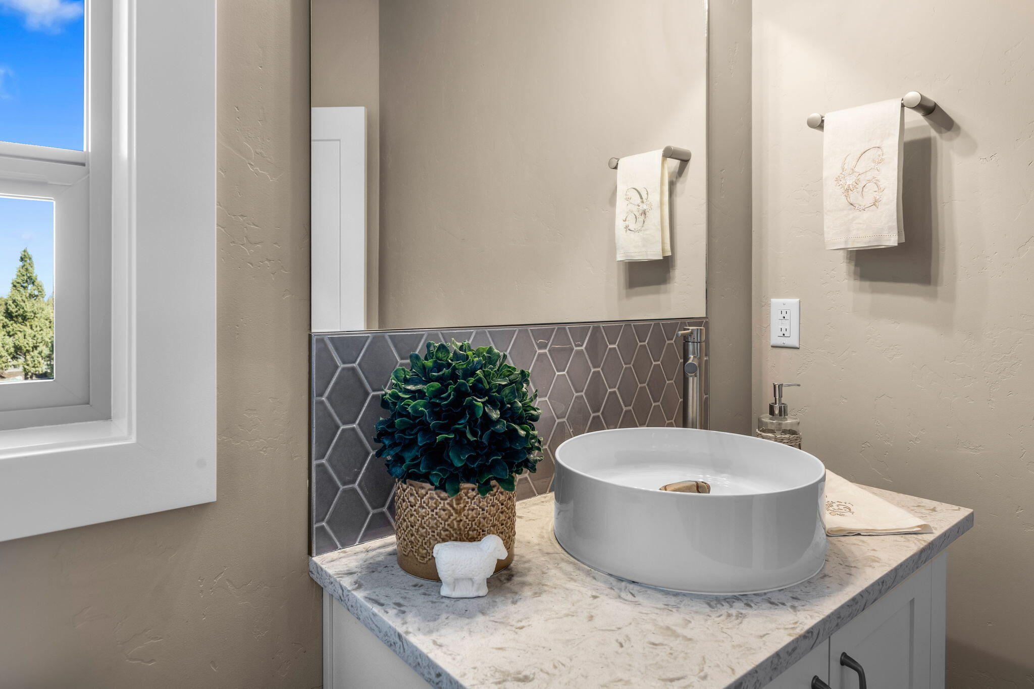 Eagle Crest - Residential