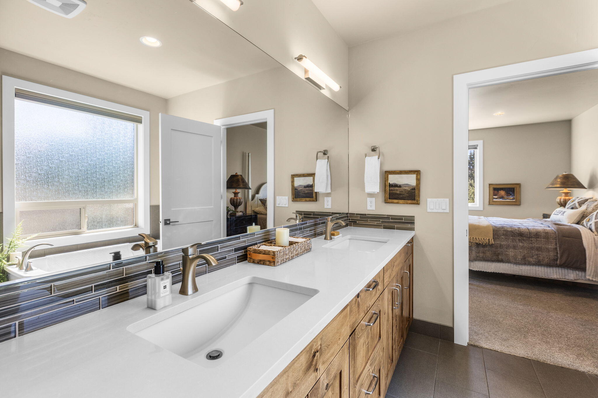 Eagle Crest - Residential