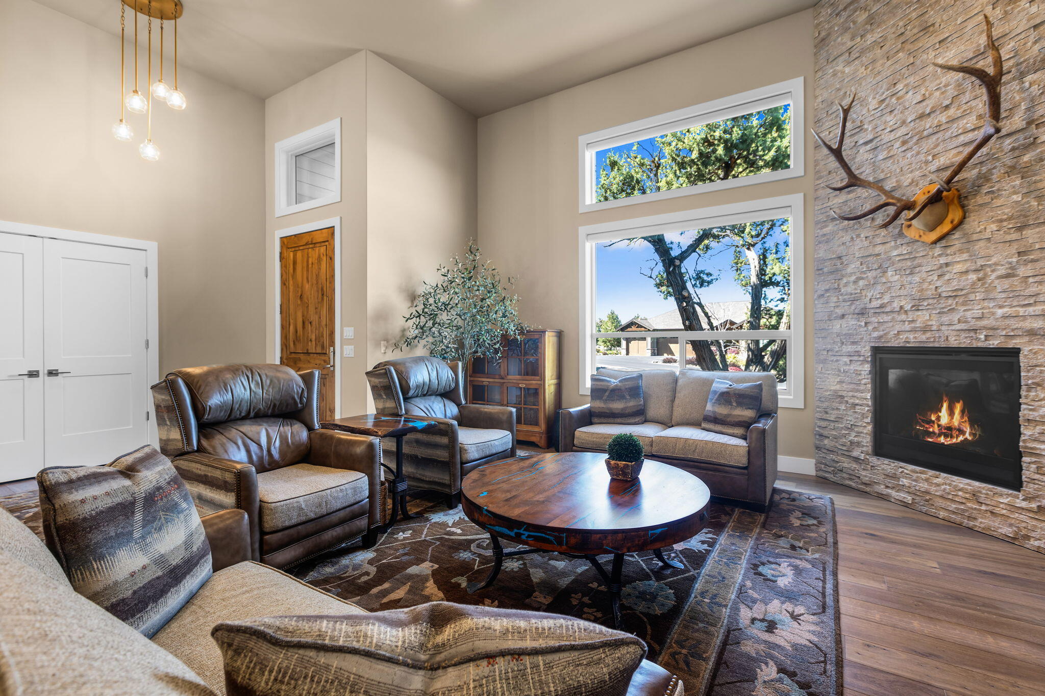 Eagle Crest - Residential