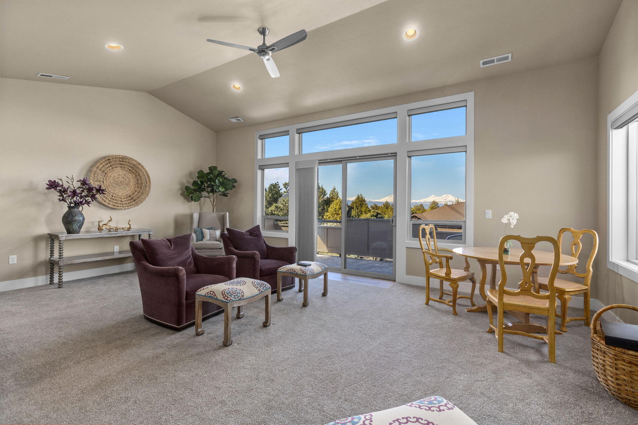 Eagle Crest - Residential