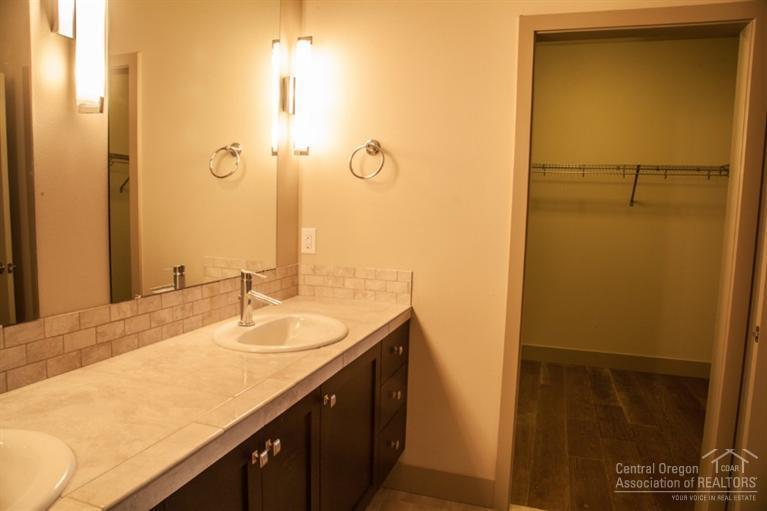 Newport Heights - Residential