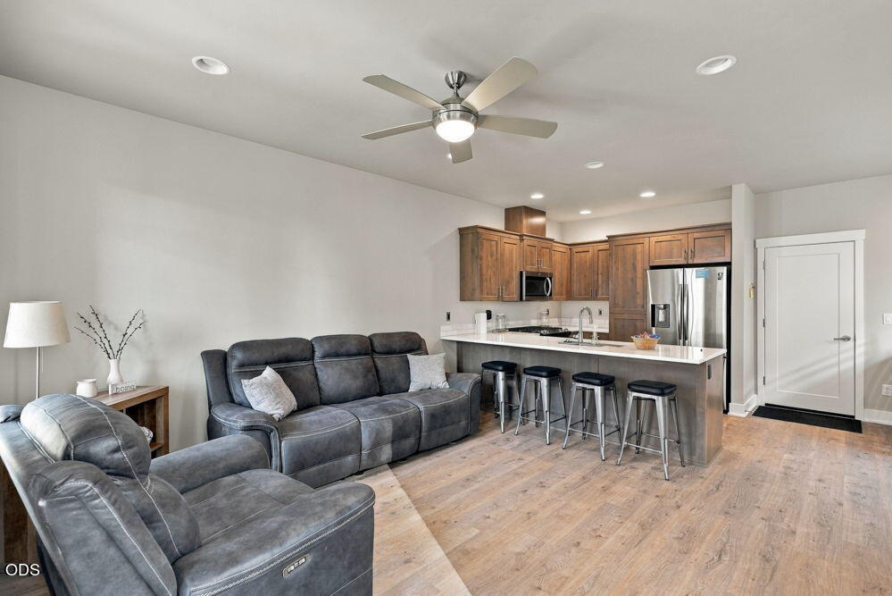 4620 SW 37th Street