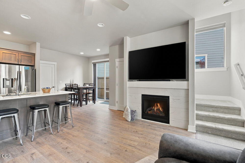 4620 SW 37th Street