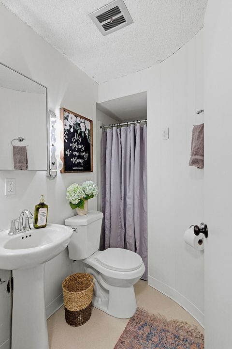 Tiny photo for 1103 NE Richard Lane, Madras, OR 97741 (MLS # 220217806)