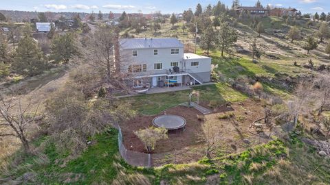 Tiny photo for 1103 NE Richard Lane, Madras, OR 97741 (MLS # 220217806)