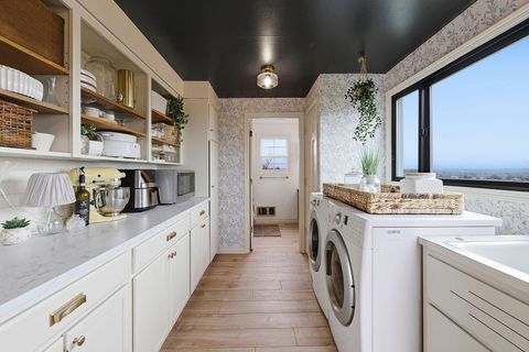 Tiny photo for 1103 NE Richard Lane, Madras, OR 97741 (MLS # 220217806)