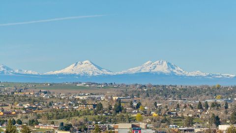 Tiny photo for 1103 NE Richard Lane, Madras, OR 97741 (MLS # 220217806)