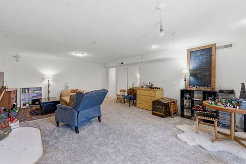 Tiny photo for 1103 NE Richard Lane, Madras, OR 97741 (MLS # 220217806)