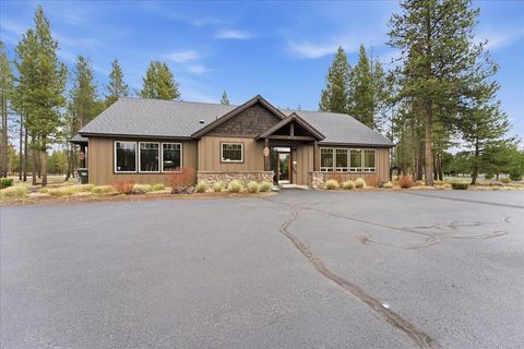 Tiny photo for 51927 Lumberman Lane, La Pine, OR 97739 (MLS # 220219908)