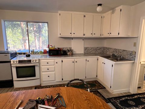 Tiny photo for 56758 Whitmore Street S, Bly, OR 97622 (MLS # 220212414)