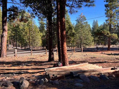 Tiny photo for 56758 Whitmore Street S, Bly, OR 97622 (MLS # 220212414)