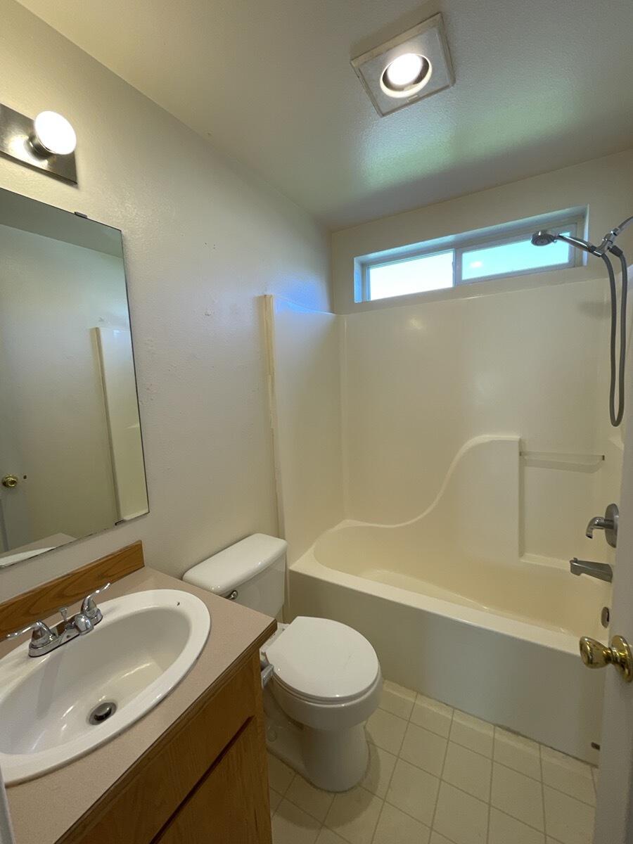 Obsidian Estate - Residential Income