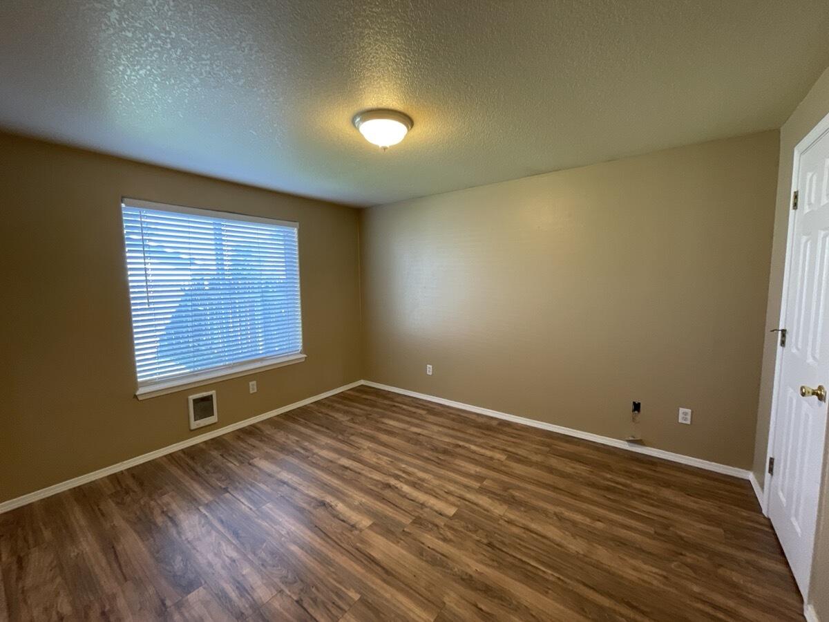 Obsidian Estate - Residential Income