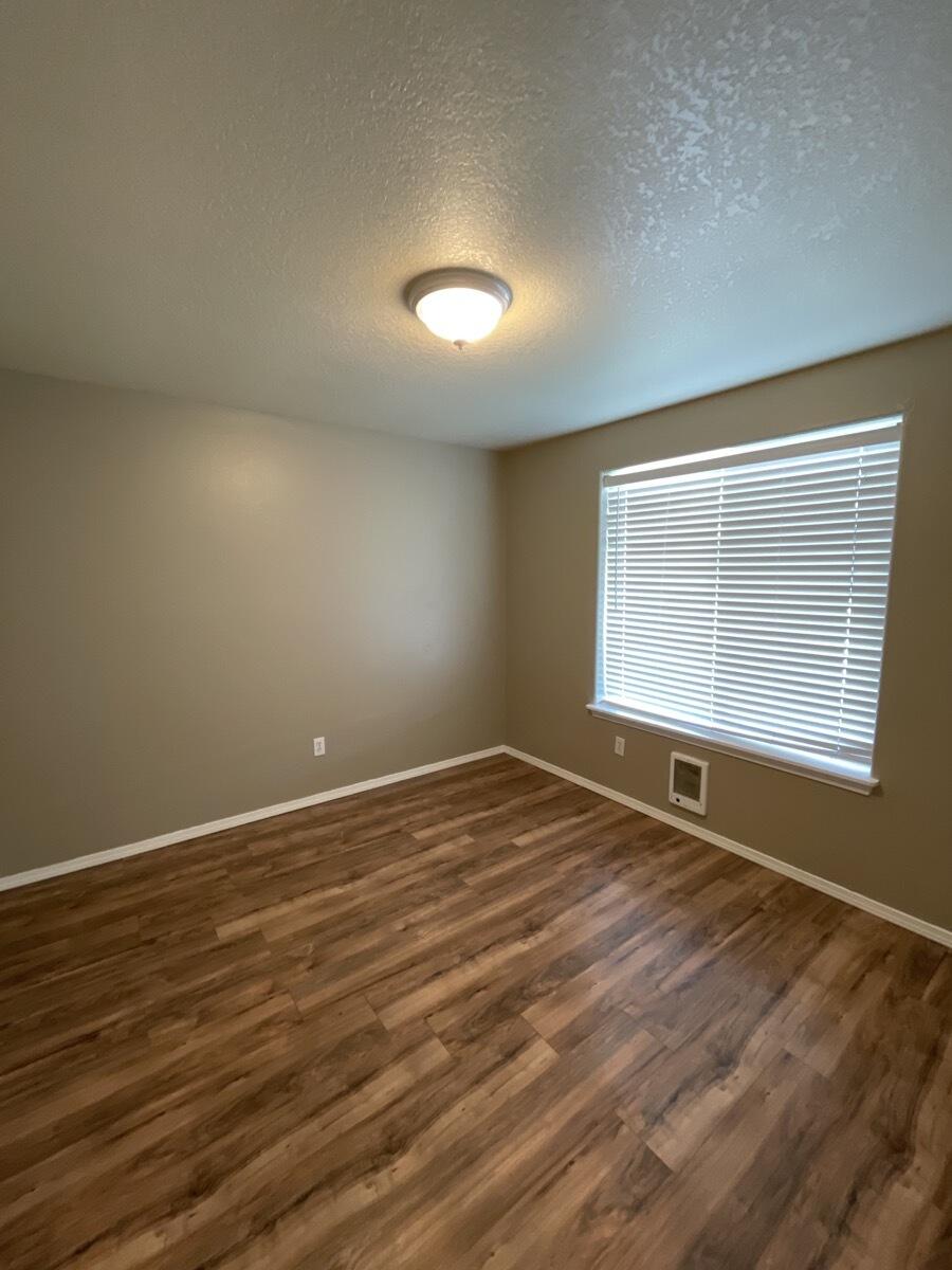 Obsidian Estate - Residential Income