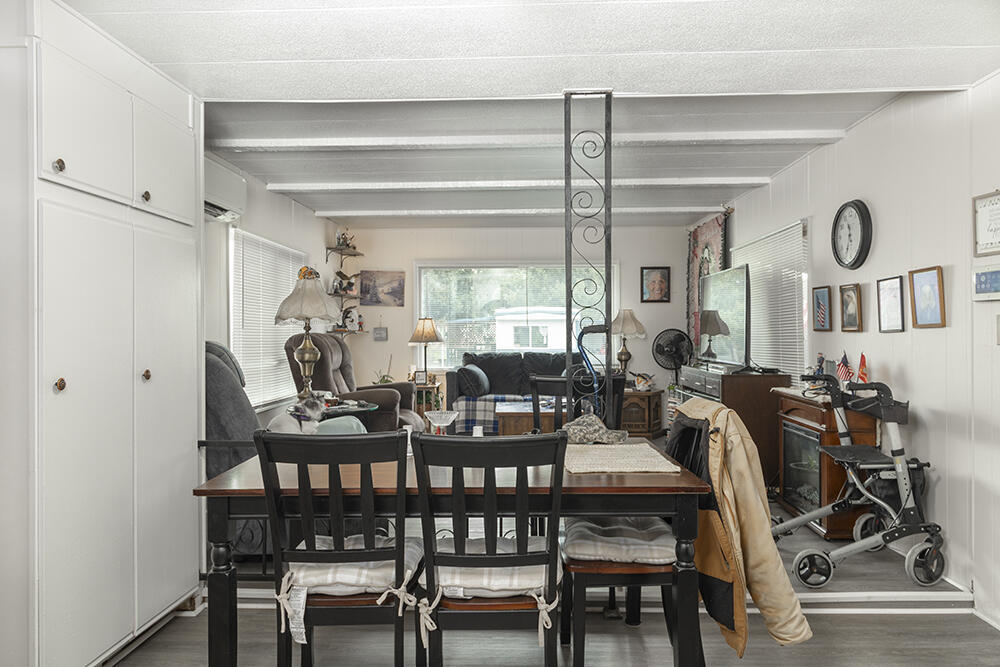 Rogue Lea Estates - Residential