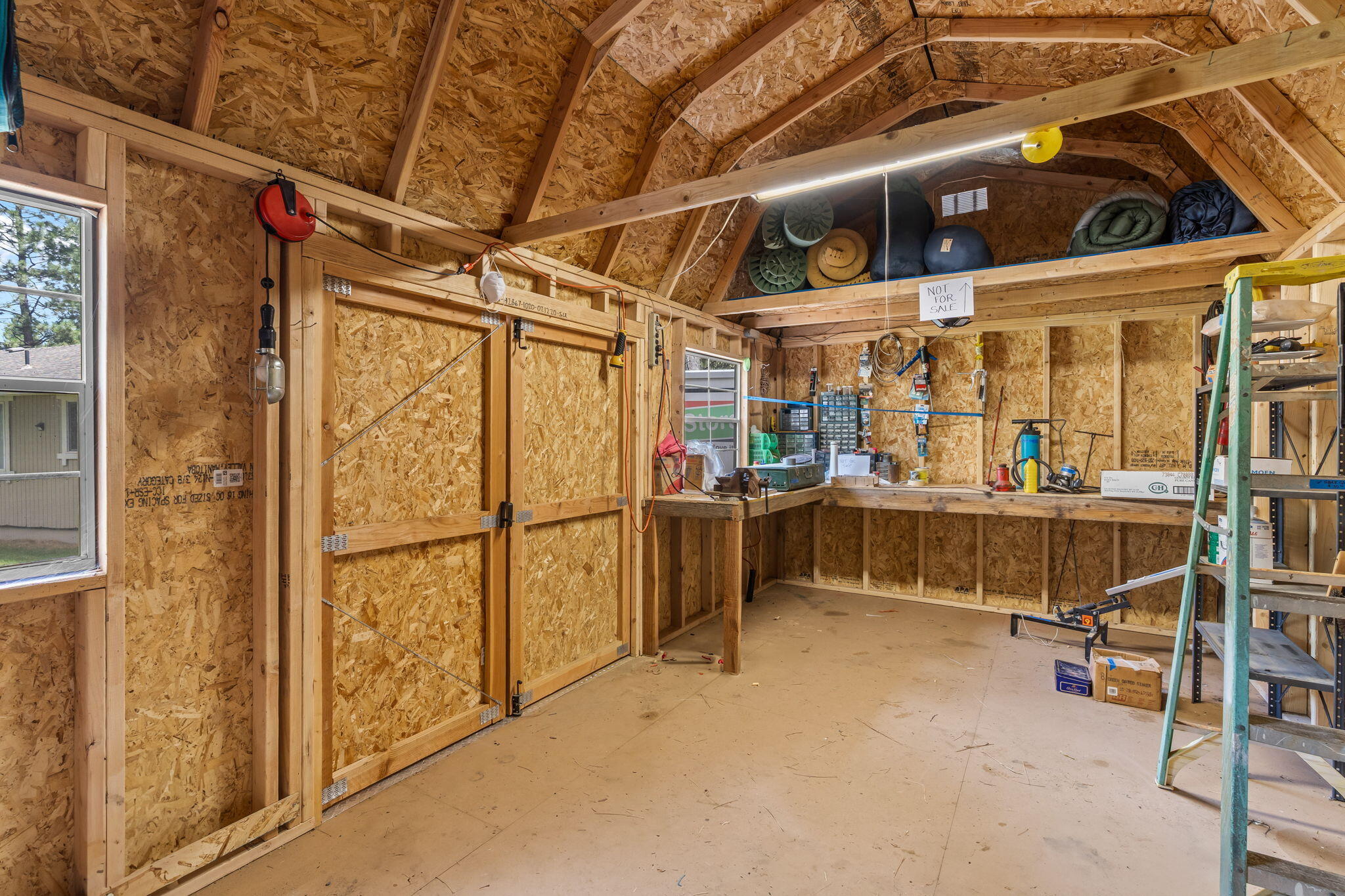 Goldenrain - Residential