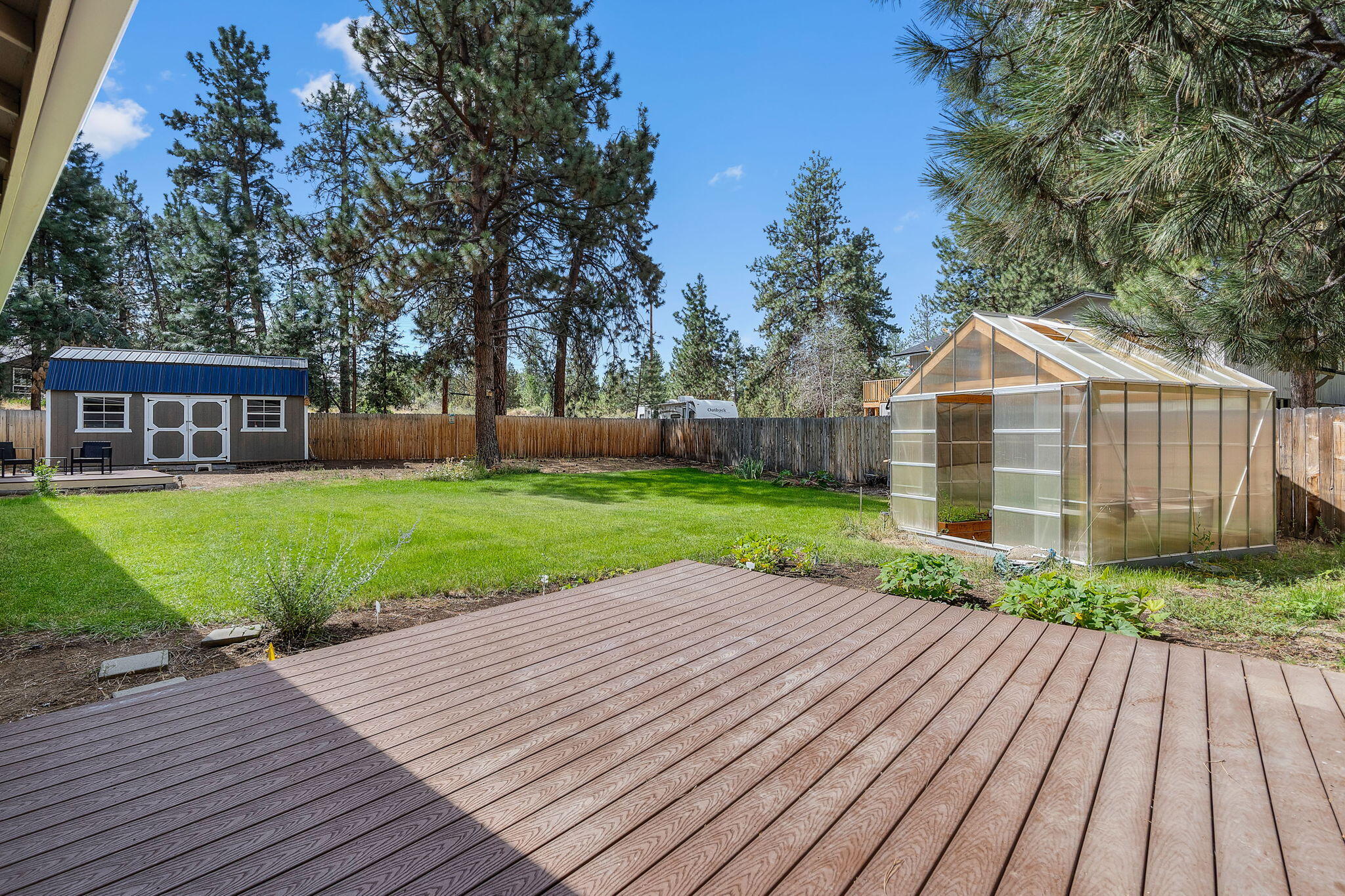 Goldenrain - Residential