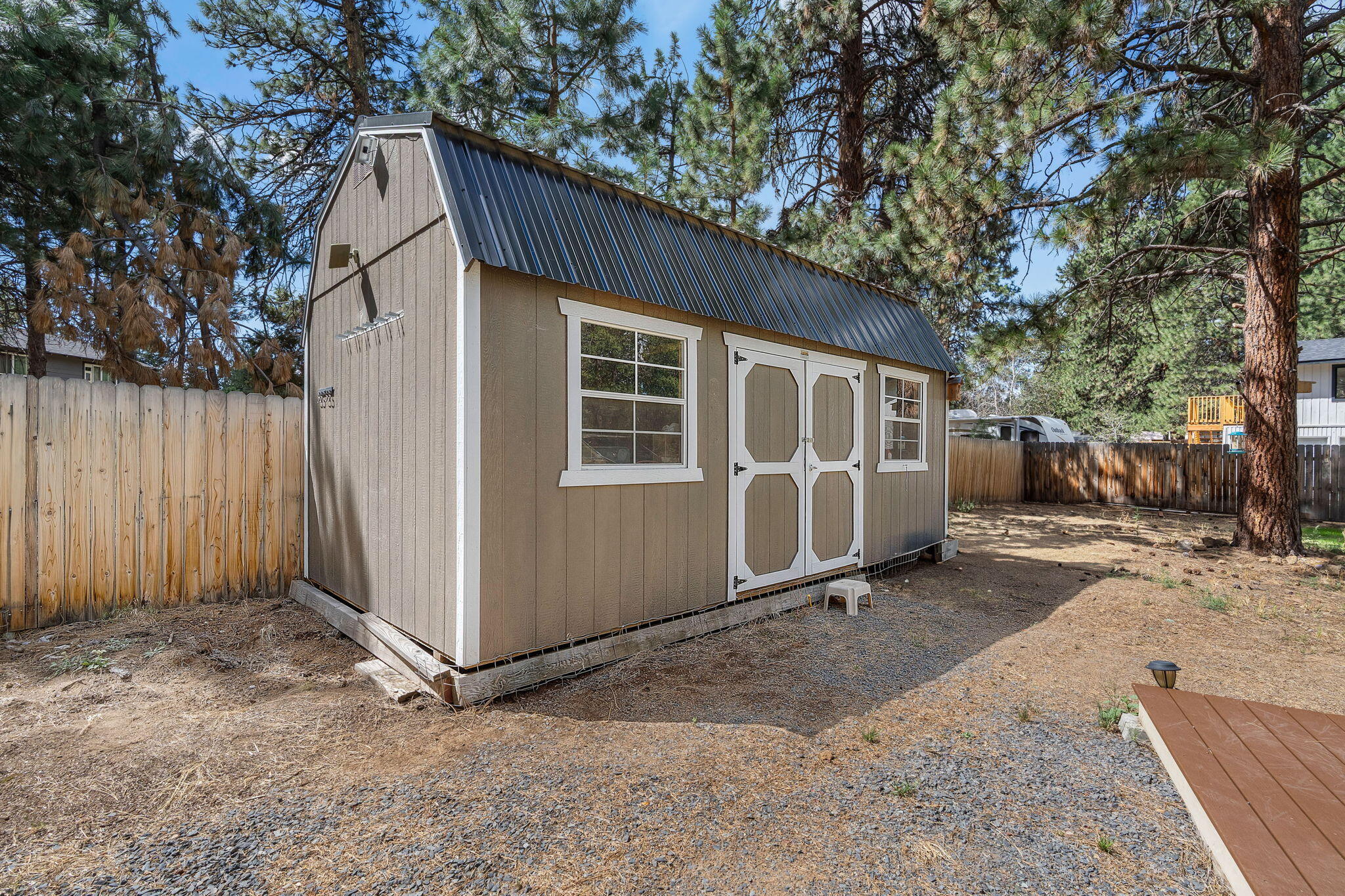 Goldenrain - Residential