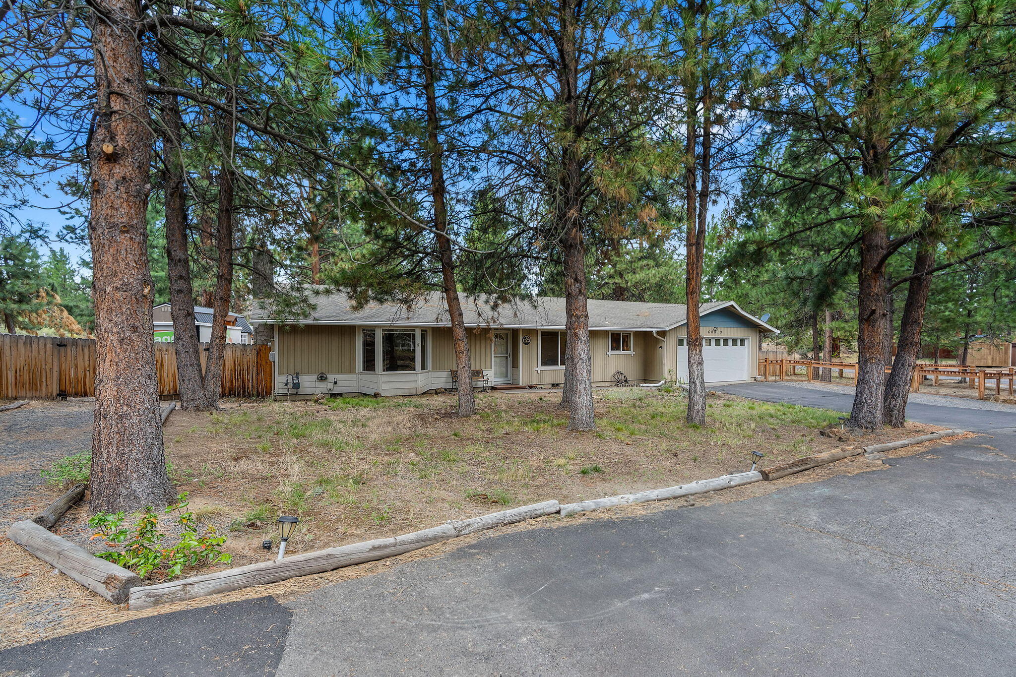 Goldenrain - Residential