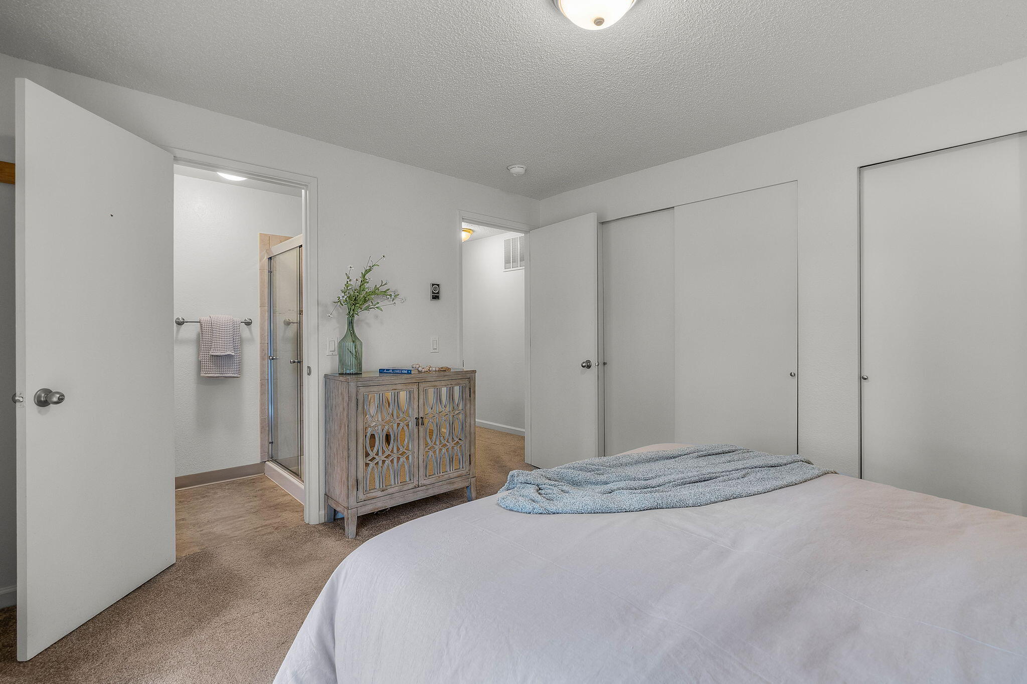 Goldenrain - Residential