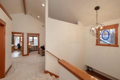 Tiny photo for 314 NW Georgia Avenue, Bend, OR 97703 (MLS # 220212242)