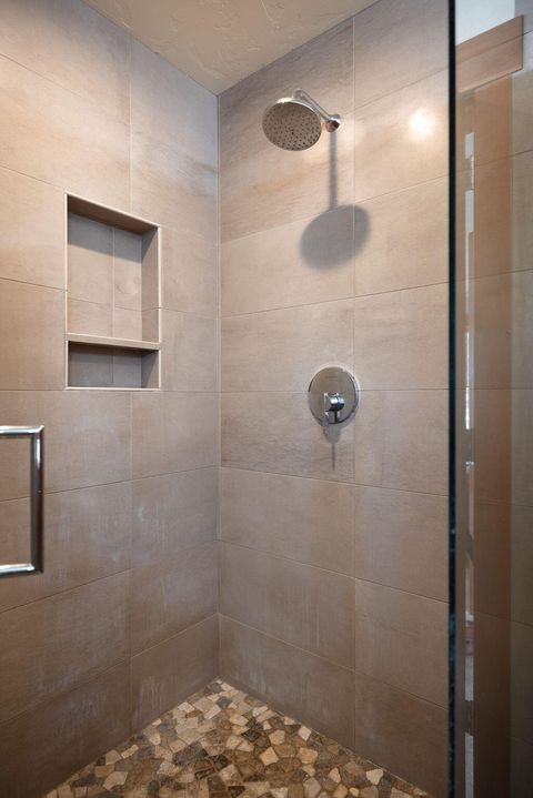 Tiny photo for 314 NW Georgia Avenue, Bend, OR 97703 (MLS # 220212242)