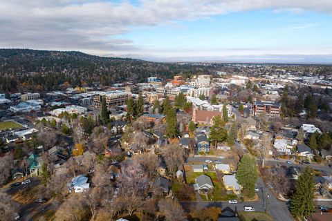 Tiny photo for 314 NW Georgia Avenue, Bend, OR 97703 (MLS # 220212242)