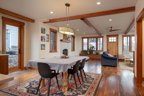 Tiny photo for 314 NW Georgia Avenue, Bend, OR 97703 (MLS # 220212242)