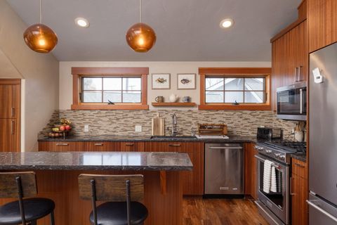 Tiny photo for 314 NW Georgia Avenue, Bend, OR 97703 (MLS # 220212242)