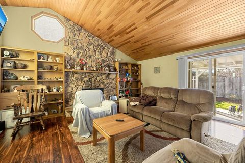 Tiny photo for 1855 Nancy Avenue, Central Point, OR 97502 (MLS # 220214824)