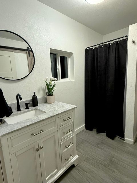 Tiny photo for 6217 Gem Road, Central Point, OR 97502 (MLS # 220212665)