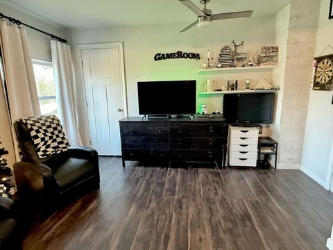 Tiny photo for 6217 Gem Road, Central Point, OR 97502 (MLS # 220212665)