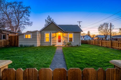 305 SW 9th Street Redmond OR 97756