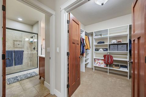 Tiny photo for 210 Bellerive Drive, Eagle Point, OR 97524 (MLS # 220219952)