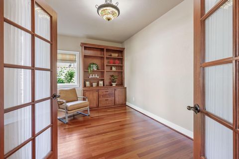 Tiny photo for 210 Bellerive Drive, Eagle Point, OR 97524 (MLS # 220219952)