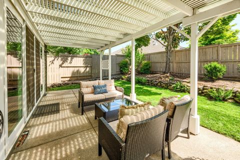 Tiny photo for 210 Bellerive Drive, Eagle Point, OR 97524 (MLS # 220219952)