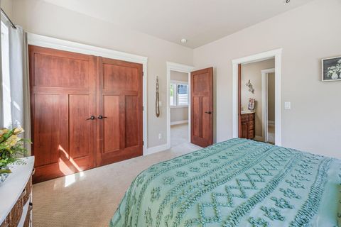 Tiny photo for 210 Bellerive Drive, Eagle Point, OR 97524 (MLS # 220219952)