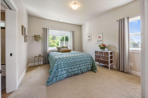 Tiny photo for 210 Bellerive Drive, Eagle Point, OR 97524 (MLS # 220219952)