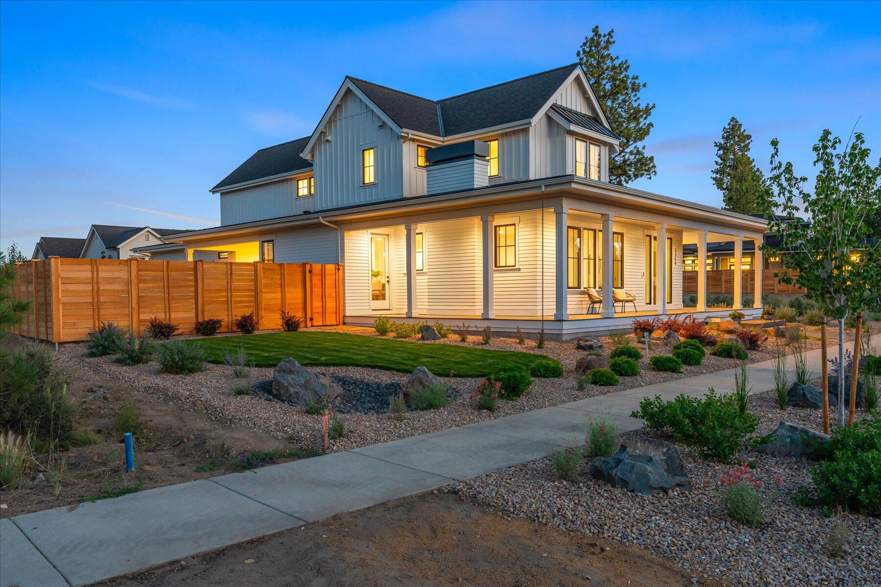 Discovery West Phase 6 & 7 - Residential